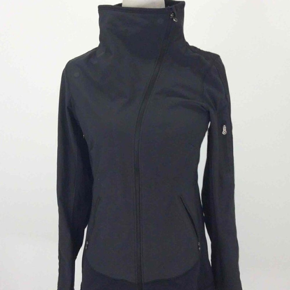 Lululemon Black Floral Women Jacket Size 4